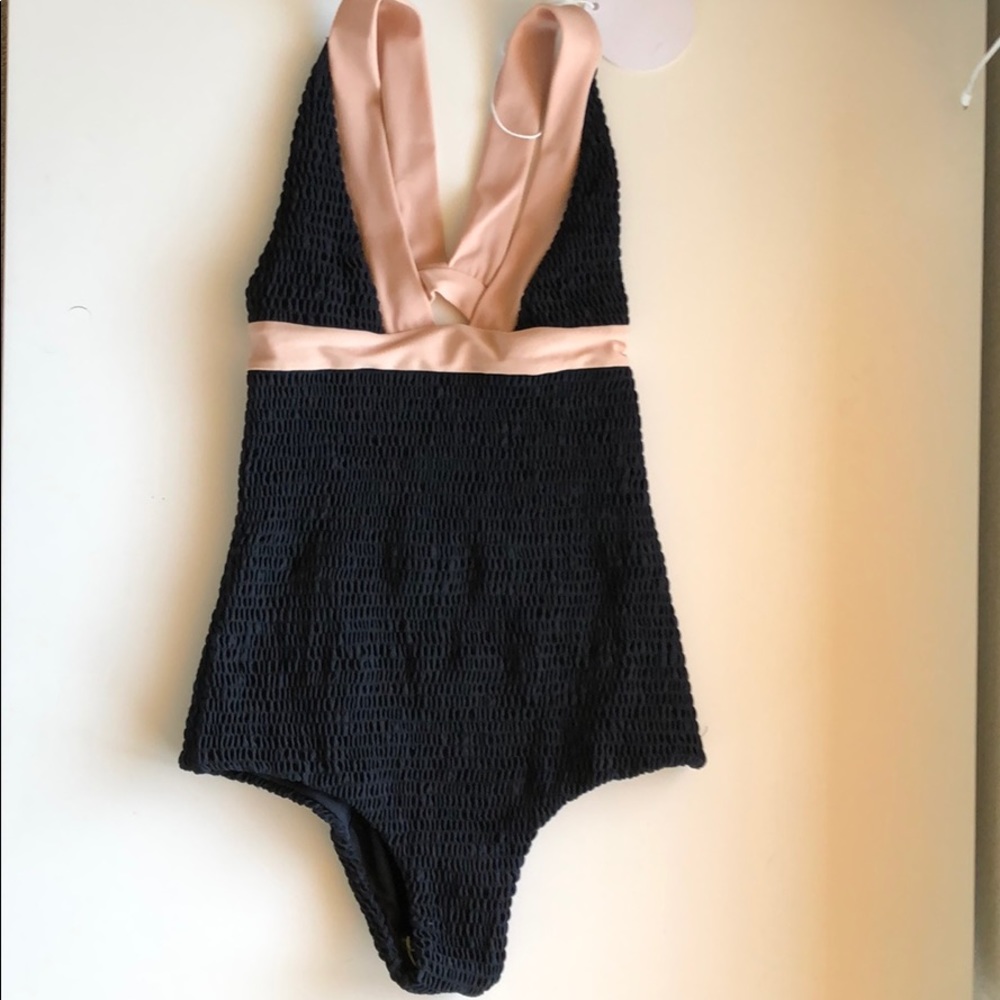 Tori Praver Isabella full piece